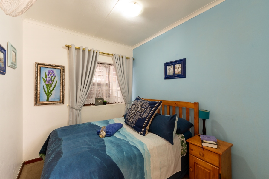 3 Bedroom Property for Sale in Deoville Park Western Cape